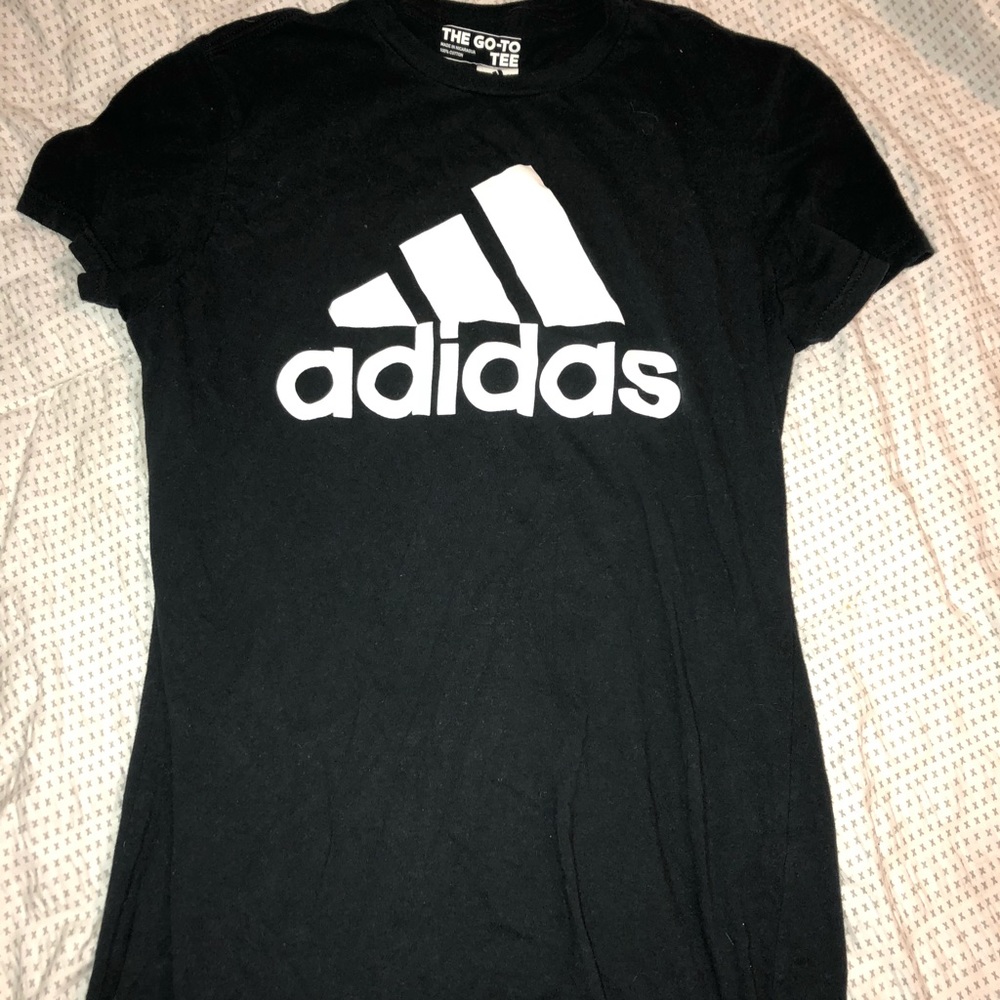 Like new size M. Make an offer!